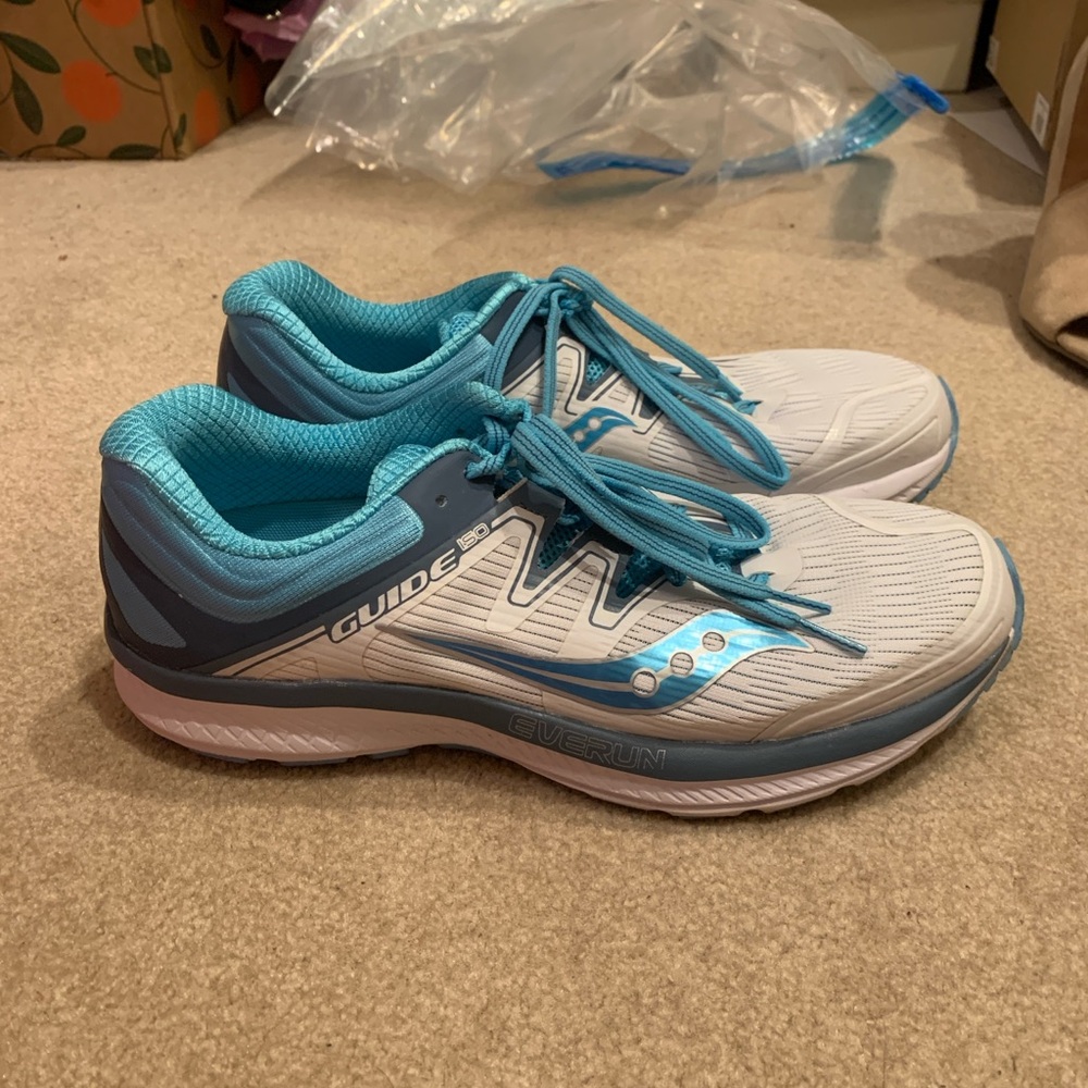 Saucony Everun Guide 150 Running Sneakers Size 10
